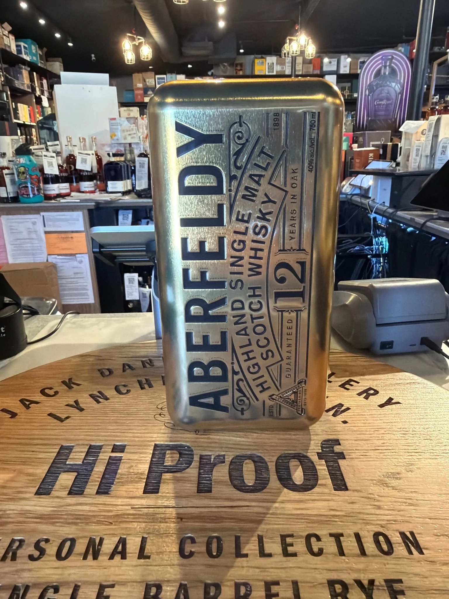 Aberfeldy 12 Year Old Highland Single Malt Scotch Whisky Tin Box 750ml