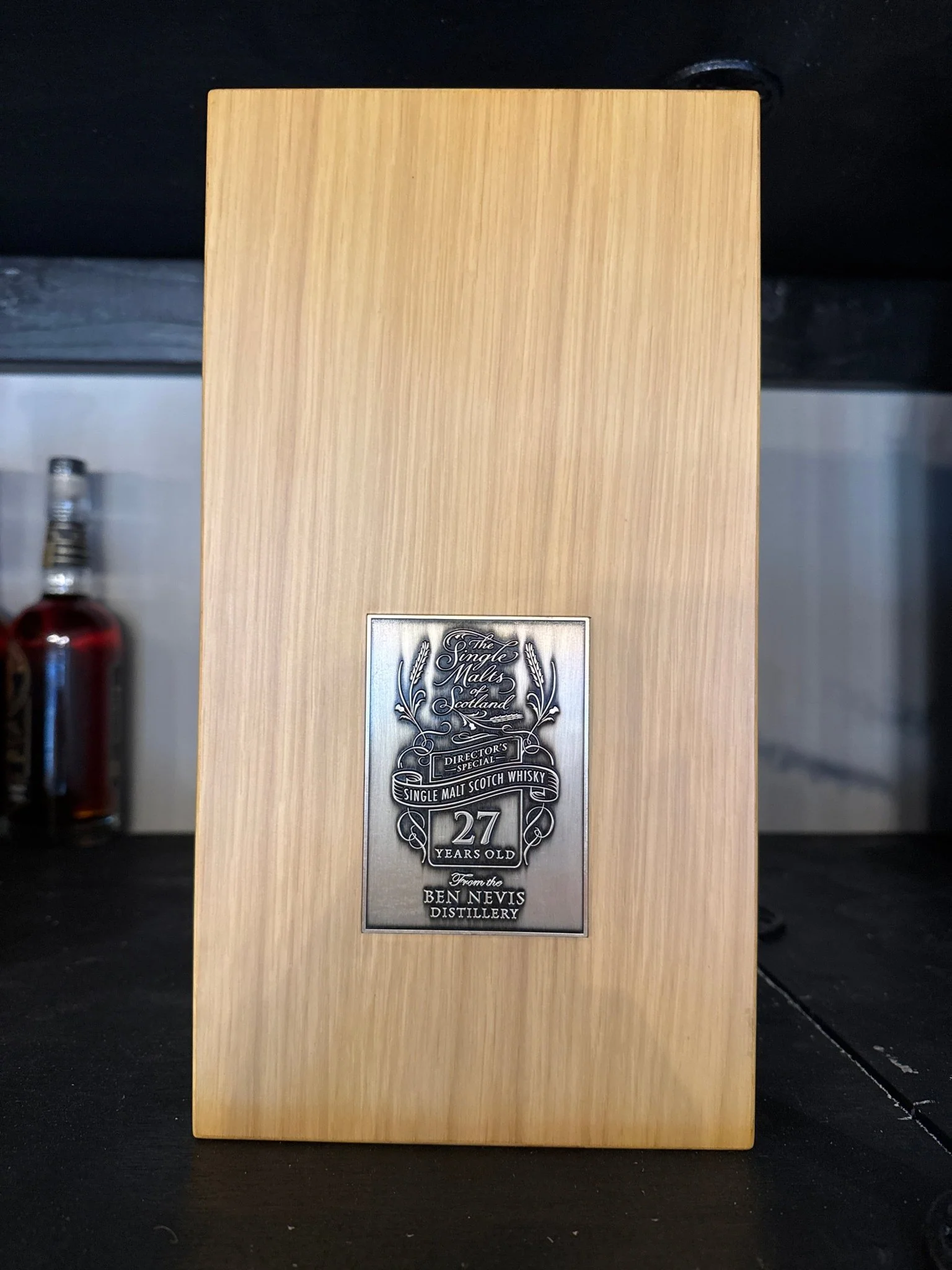 The Single Malts of Scotland - Ben Nevis - 1996 Vintage Bottlers Single Cask 27 Year Old Whisky 700ml - Image 2