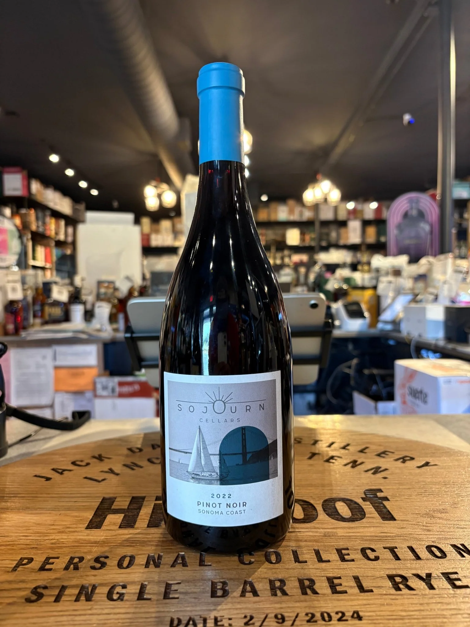 2022 Sonoma Coast Pinot Noir 750ml
